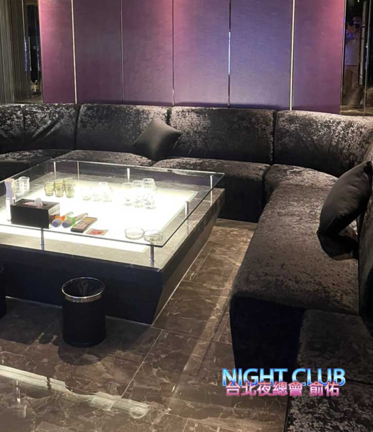 特蘭斯禮服酒店包廂